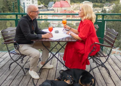 Gemütliche Pause mit Hund